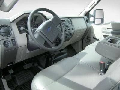 2010 Ford Super Duty F-250 SRW 4WD SuperCab 6-3/4 Ft Box XL