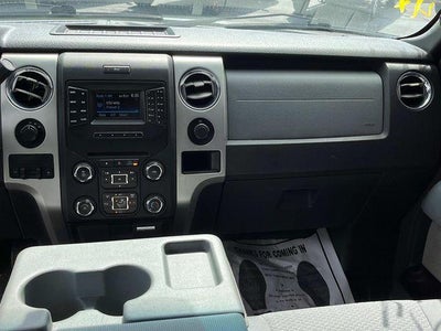 2014 Ford F-150 4WD SuperCab 8 Ft Box XLT w/HD Payload Pkg