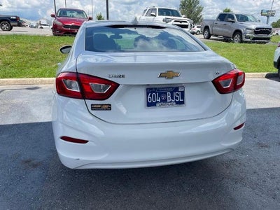 2019 Chevrolet Cruze Sedan LT