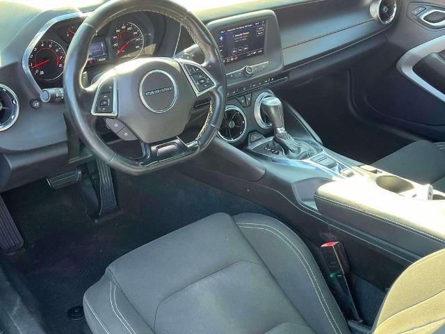 2021 Chevrolet Camaro 2dr Coupe 1LT