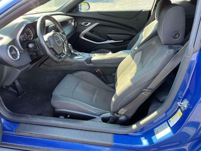 2021 Chevrolet Camaro 2dr Coupe 1LT