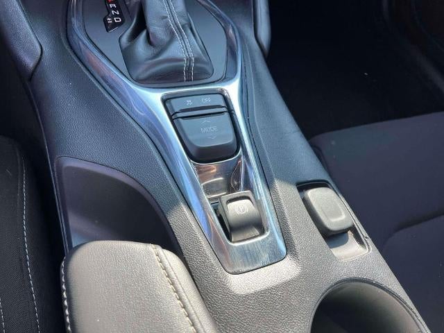 2021 Chevrolet Camaro 2dr Coupe 1LT