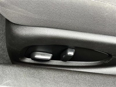 2023 Chevrolet Camaro 2dr Coupe 1LT