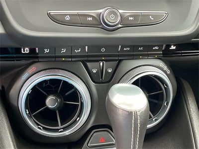 2023 Chevrolet Camaro 2dr Coupe 1LT