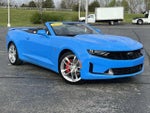 2022 Chevrolet Camaro 2dr Convertible 2LT