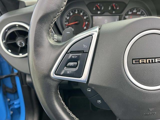 2022 Chevrolet Camaro 2dr Convertible 2LT