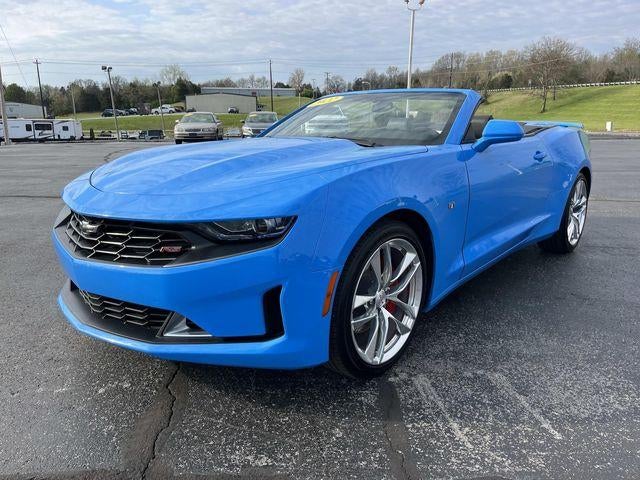 2022 Chevrolet Camaro 2dr Convertible 2LT