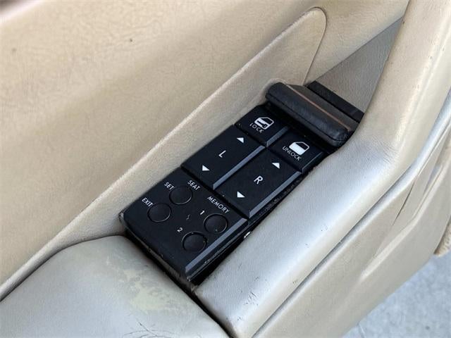 1992 Cadillac Allante' Base