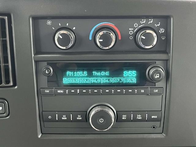 2021 Chevrolet Express Passenger 2500 Regular Wheelbase Rear-Wheel Drive 1LS