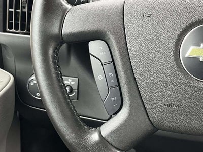 2021 Chevrolet Express Passenger 2500 Regular Wheelbase Rear-Wheel Drive 1LS