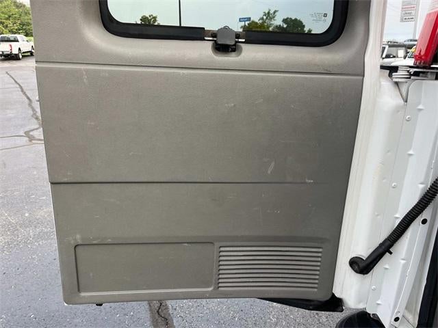 2019 Chevrolet Express Passenger 3500 Regular Wheelbase Rear-Wheel Drive 1LT