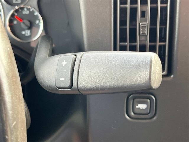 2019 Chevrolet Express Passenger 3500 Regular Wheelbase Rear-Wheel Drive 1LT