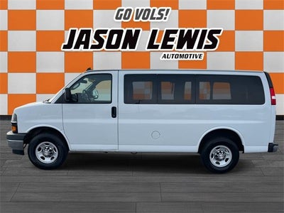 2019 Chevrolet Express Passenger 3500 Regular Wheelbase Rear-Wheel Drive 1LT
