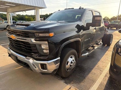 2025 Chevrolet Silverado 3500 HD Crew Cab Long Box 4-Wheel Drive LT