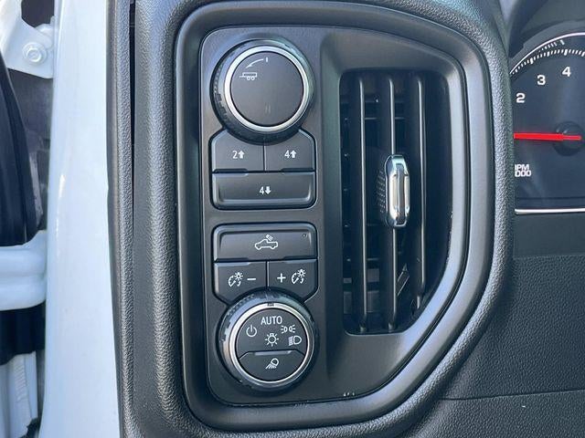 2022 Chevrolet Silverado 2500 HD Crew Cab Standard Box 4-Wheel Drive Custom