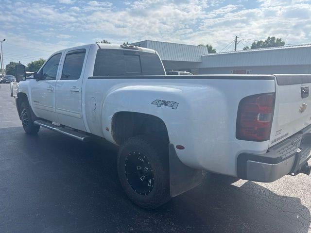 2013 Chevrolet Silverado 3500 HD Crew Cab Long Box 4-Wheel Drive LTZ
