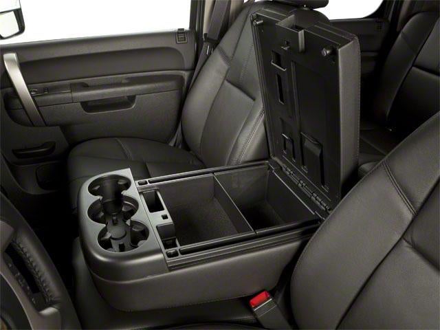 2013 Chevrolet Silverado 3500 HD Crew Cab Long Box 4-Wheel Drive LTZ