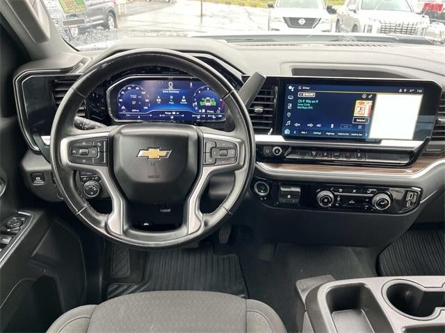 2024 Chevrolet Silverado 3500 HD Crew Cab Long Box 4-Wheel Drive LT