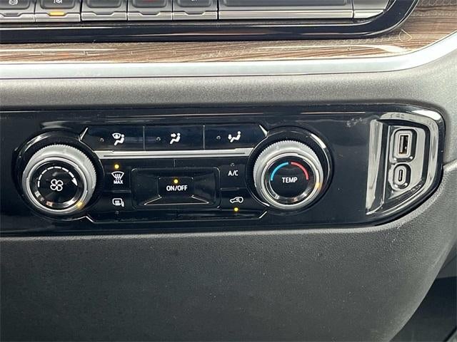 2024 Chevrolet Silverado 3500 HD Crew Cab Long Box 4-Wheel Drive LT