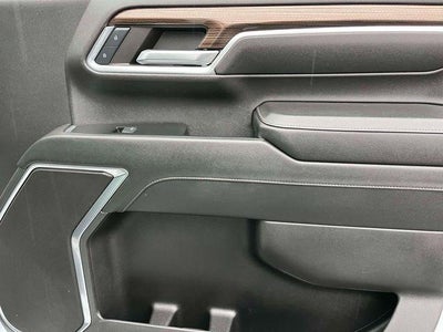 2024 Chevrolet Silverado 3500 HD Crew Cab Long Box 4-Wheel Drive LT