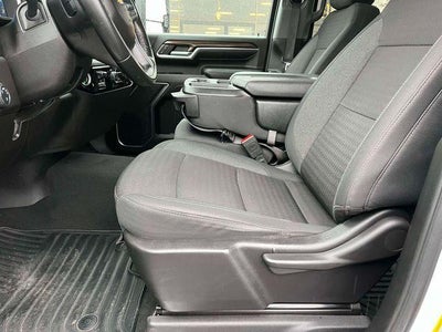 2024 Chevrolet Silverado 3500 HD Crew Cab Long Box 4-Wheel Drive LT