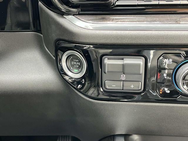 2024 Chevrolet Silverado 3500 HD Crew Cab Long Box 4-Wheel Drive LTZ