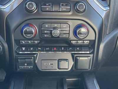 2021 Chevrolet Silverado 3500 HD Crew Cab Long Box 4-Wheel Drive High Country