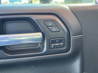 2021 Chevrolet Silverado 3500 HD Crew Cab Long Box 4-Wheel Drive High Country