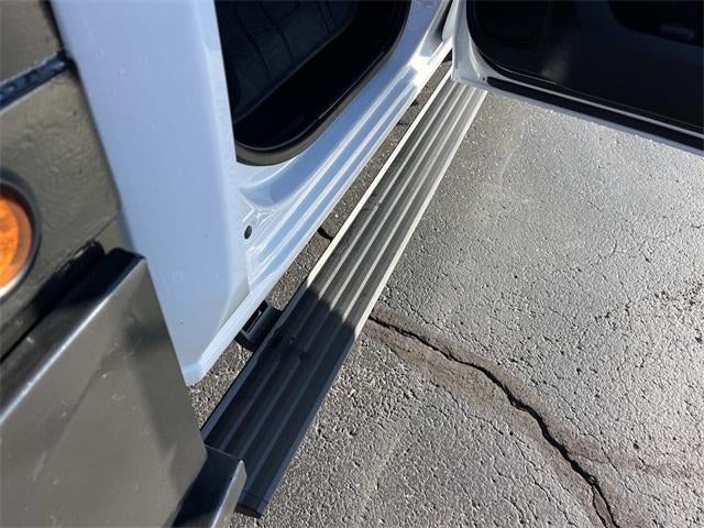 2022 Chevrolet Silverado 3500 HD Crew Cab Long Box 4-Wheel Drive High Country