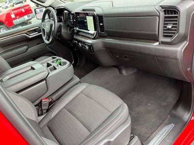 2025 Chevrolet Silverado 1500 Crew Cab Short Box 2-Wheel Drive LT