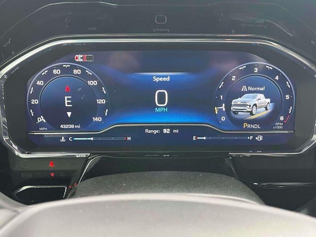 2025 Chevrolet Silverado 1500 Crew Cab Short Box 2-Wheel Drive LT