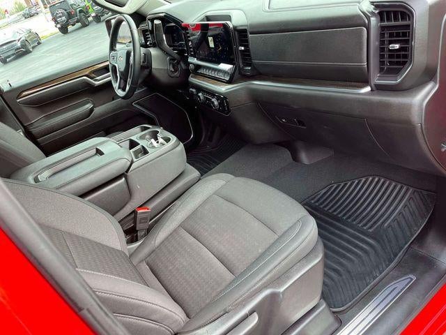 2025 Chevrolet Silverado 1500 Crew Cab Short Box 4-Wheel Drive LT 1LT