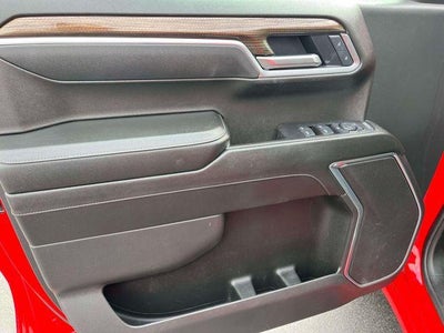 2025 Chevrolet Silverado 1500 Crew Cab Short Box 4-Wheel Drive LT 1LT