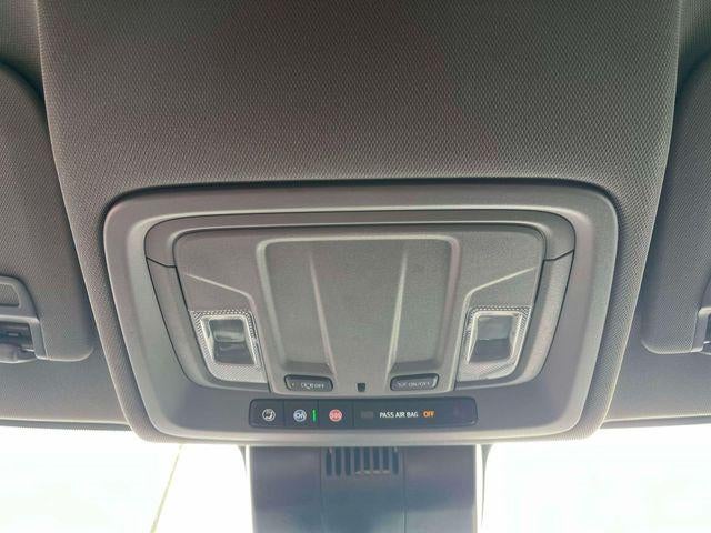 2025 Chevrolet Silverado 1500 Crew Cab Short Box 4-Wheel Drive LT 1LT