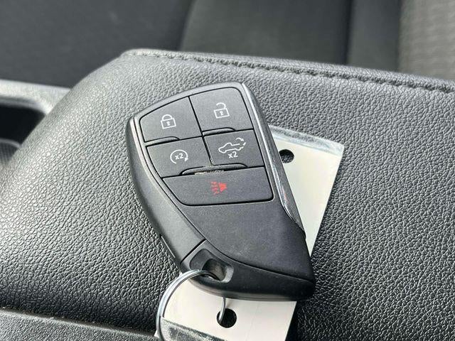 2025 Chevrolet Silverado 1500 Crew Cab Short Box 4-Wheel Drive LT 1LT