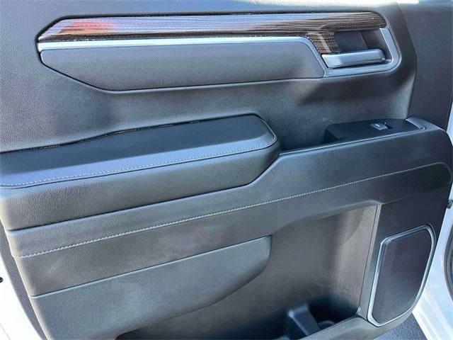 2025 Chevrolet Silverado 1500 Crew Cab Short Box 4-Wheel Drive LT 1LT