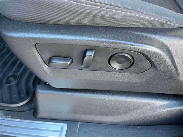 2025 Chevrolet Silverado 1500 Crew Cab Short Box 4-Wheel Drive LT 1LT