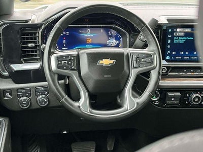 2025 Chevrolet Silverado 1500 Crew Cab Short Box 4-Wheel Drive LT 1LT