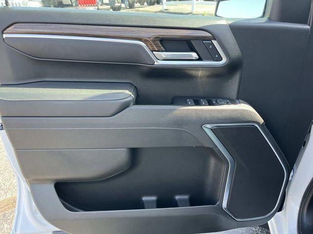 2026 Chevrolet Silverado 1500 Crew Cab Short Box 4-Wheel Drive RST