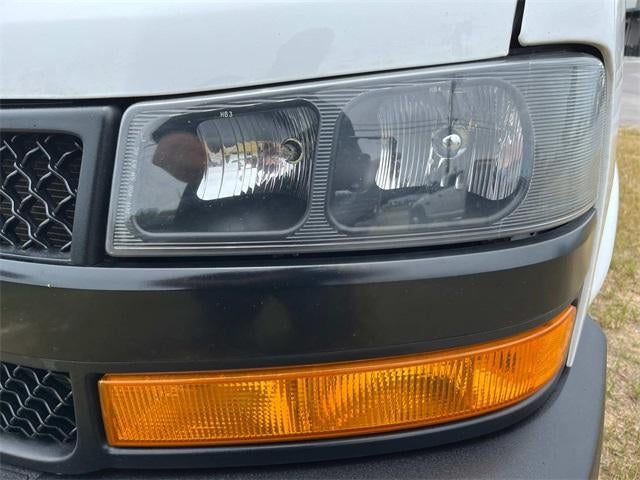 2023 Chevrolet Express Cargo Van 2500 Extended Wheelbase Rear-Wheel Drive