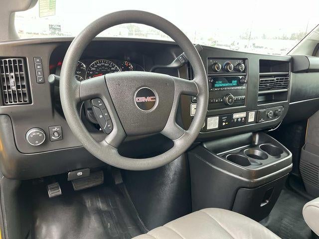 2017 GMC Savana Commercial Cutaway 3500 Van 177"