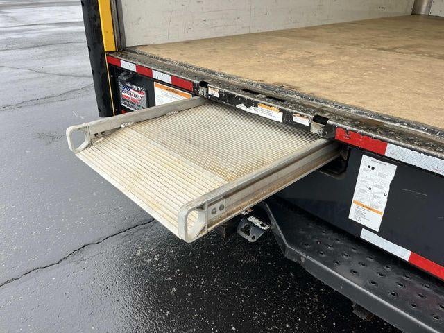 2017 GMC Savana Commercial Cutaway 3500 Van 177"