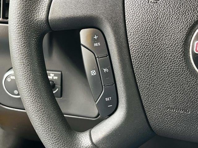 2017 GMC Savana Commercial Cutaway 3500 Van 177"