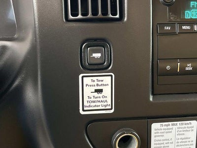 2017 GMC Savana Commercial Cutaway 3500 Van 177"