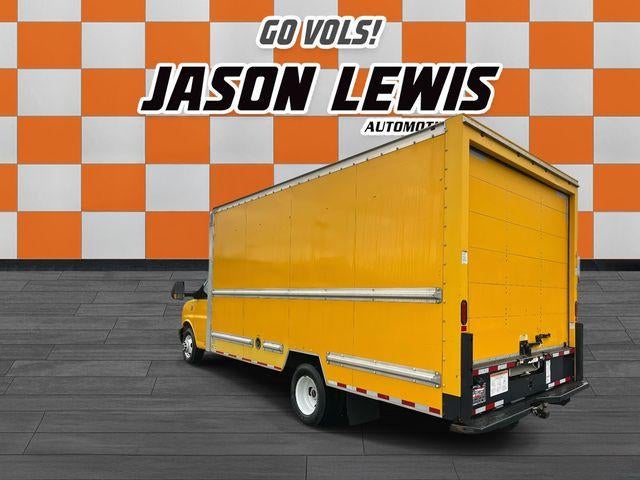 2017 GMC Savana Commercial Cutaway 3500 Van 177"