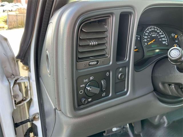 2005 GMC Sierra 3500 Work Truck