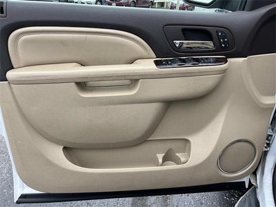 2011 GMC Yukon XL AWD 4dr 1500 Denali