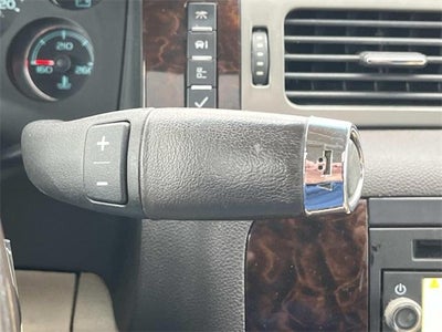 2011 GMC Yukon XL AWD 4dr 1500 Denali