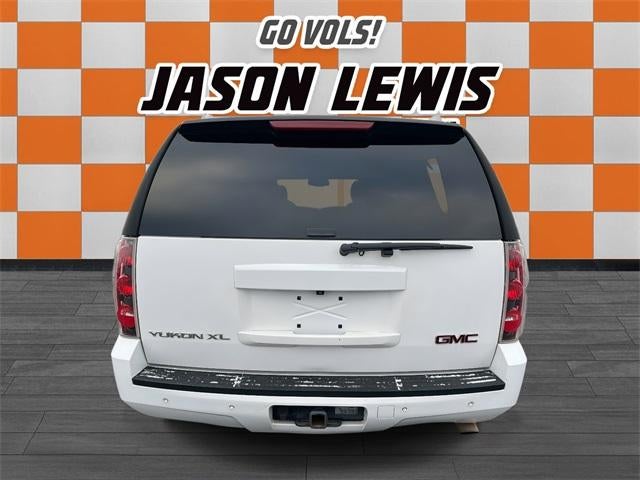 2011 GMC Yukon XL AWD 4dr 1500 Denali