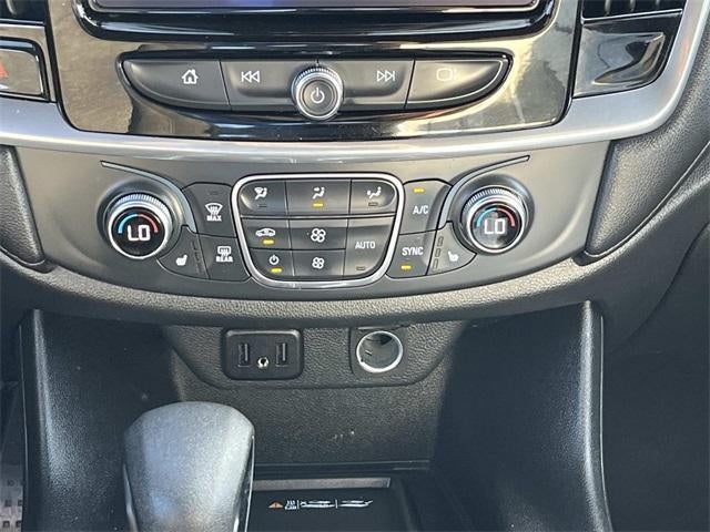 2022 Chevrolet Traverse FWD 1LT